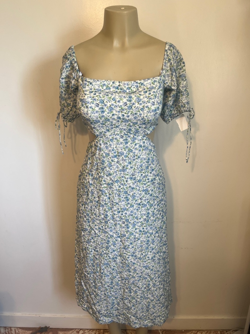 Ever New Melbourne Floral Square-Neck Midi Dress with Puff Sleeves